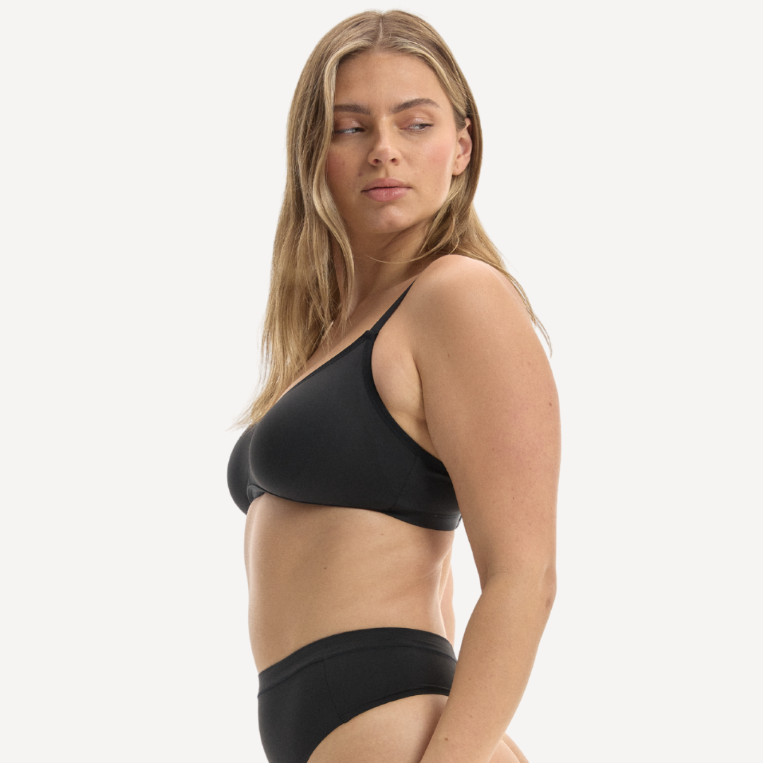 ZOE / 10DD-E, 8-B-C / LICORICE, 8-D-DD-E / LICORICE, 8-F-G-H / LICORICE, 10-B-C / LICORICE, 10-D-DD-E / LICORICE, 10-F-G-H / LICORICE