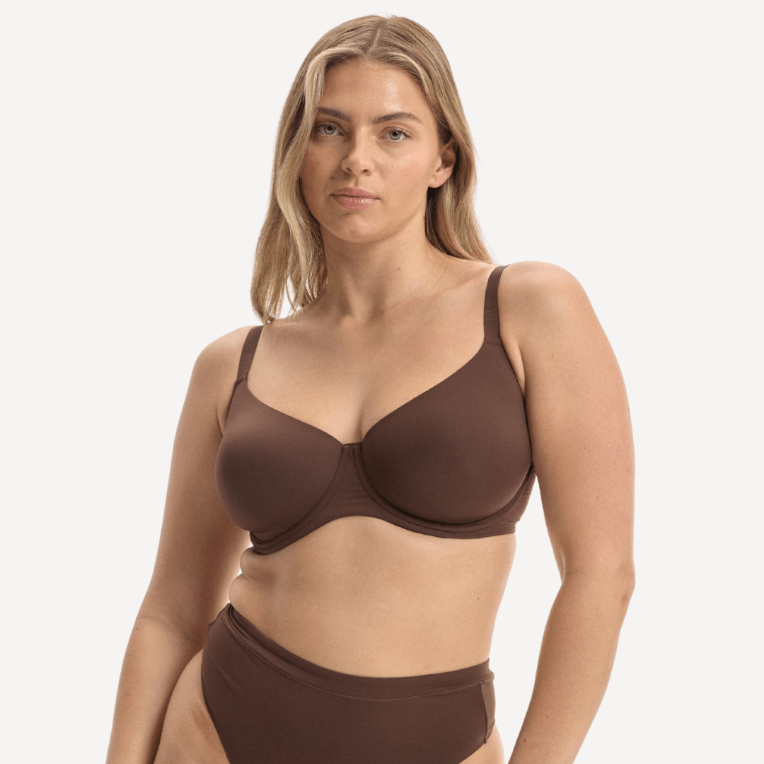 ZOE / 10E, 14DD / CHOCOLATE MOUSSE, 14E / CHOCOLATE MOUSSE, 16B / CHOCOLATE MOUSSE, 16C / CHOCOLATE MOUSSE, 16D / CHOCOLATE MOUSSE, 16DD / CHOCOLATE MOUSSE, 18C / CHOCOLATE MOUSSE, 18D / CHOCOLATE MOUSSE, 20C / CHOCOLATE MOUSSE