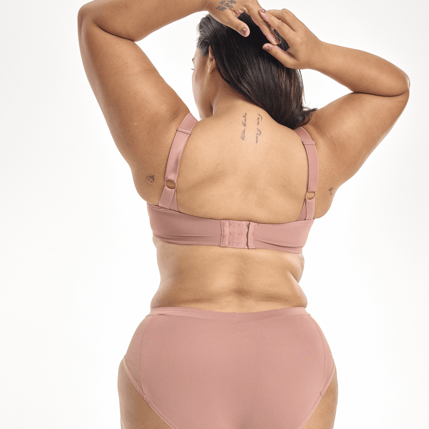 MAHALIA / 14G, 14D / DESERT DUST, 14DD / DESERT DUST, 14E / DESERT DUST, 14F / DESERT DUST, 14G / DESERT DUST, 16B / DESERT DUST, 16C / DESERT DUST, 16D / DESERT DUST, 16DD / DESERT DUST, 16E / DESERT DUST, 16F / DESERT DUST, 16G / DESERT DUST, 18C / DESERT DUST, 18D / DESERT DUST, 18DD / DESERT DUST, 18E / DESERT DUST, 18F / DESERT DUST, 18G / DESERT DUST, 20C / DESERT DUST, 20D / DESERT DUST, 20DD / DESERT DUST, 20E / DESERT DUST, 20F / DESERT DUST, 22D / DESERT DUST, 22DD / DESERT DUST, 22E / DESERT DUST