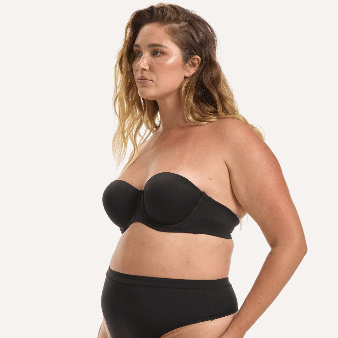 CHANEL / 16C, 16C / LICORICE, 16D / LICORICE, 16DD / LICORICE, 18C / LICORICE, 18D / LICORICE, 20C / LICORICE