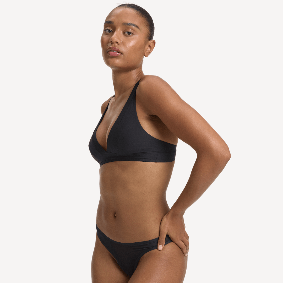 Plunge Bralette | Black Plunge Bralette | Max Comfort | Nala Plunge Bralette | Black Plunge Bralette | Max Comfort | Nala