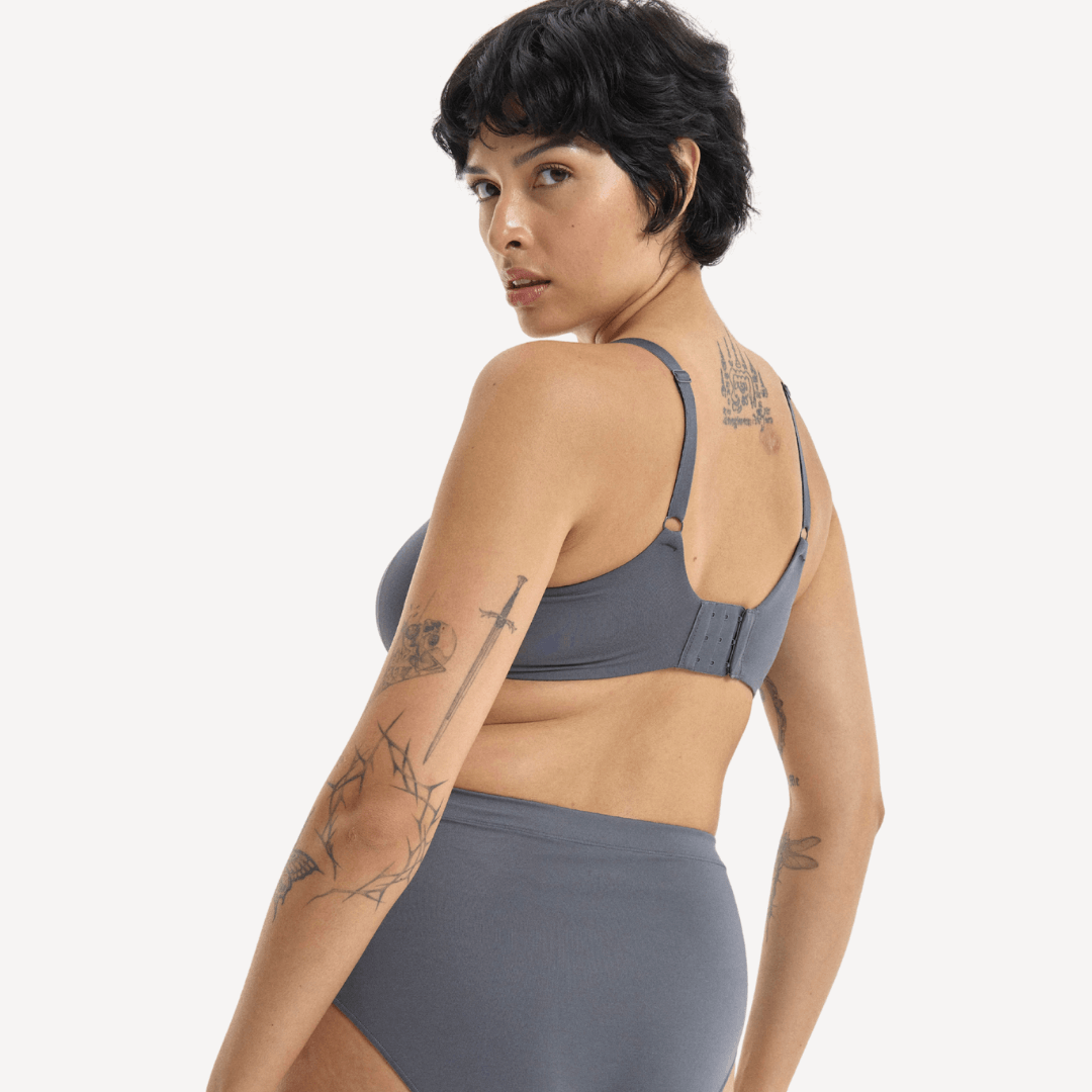 GEEGEE / 12DD, 10B / GALAXY GREY, 10C / GALAXY GREY, 10D / GALAXY GREY, 10DD / GALAXY GREY, 10E / GALAXY GREY, 10F / GALAXY GREY, 10G / GALAXY GREY, 10H / GALAXY GREY, 12B / GALAXY GREY, 12C / GALAXY GREY, 12D / GALAXY GREY, 12DD / GALAXY GREY, 12E / GALAXY GREY
