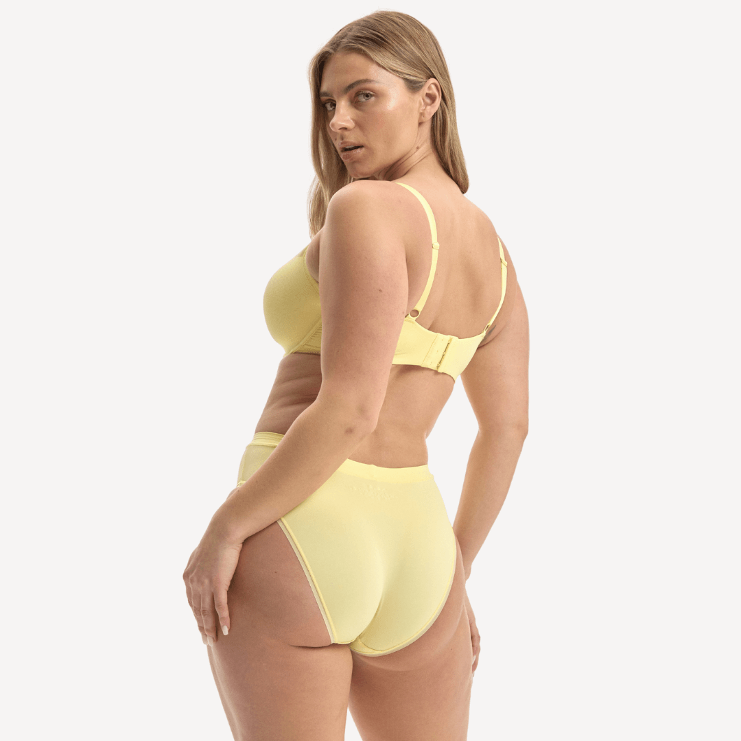 ZOE / 10E, 14DD / BANANA SPLIT, 14E / BANANA SPLIT, 14F / BANANA SPLIT, 16B / BANANA SPLIT, 16C / BANANA SPLIT, 16D / BANANA SPLIT, 16DD / BANANA SPLIT, 16E / BANANA SPLIT, 18C / BANANA SPLIT, 18D / BANANA SPLIT, 18DD / BANANA SPLIT, 20C / BANANA SPLIT, 20D / BANANA SPLIT,