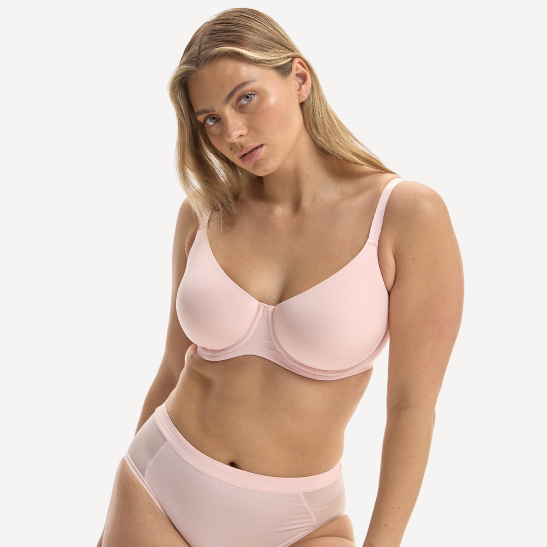 ZOE / 10E, 14DD / STRAWBERRIES & CREAM, 14E / STRAWBERRIES & CREAM, 16B / STRAWBERRIES & CREAM, 16C / STRAWBERRIES & CREAM, 16D / STRAWBERRIES & CREAM, 16DD / STRAWBERRIES & CREAM, 18C / STRAWBERRIES & CREAM, 18D / STRAWBERRIES & CREAM, 20C / STRAWBERRIES & CREAM,
