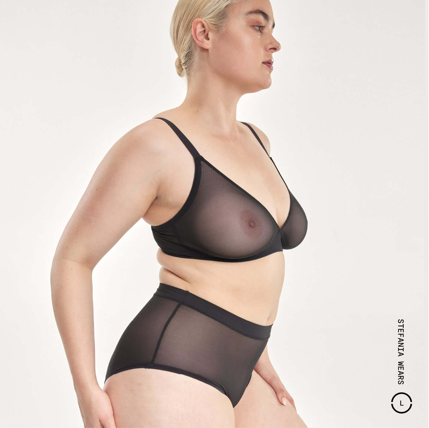 M / LICORICE, L / LICORICE, XL / LICORICE
