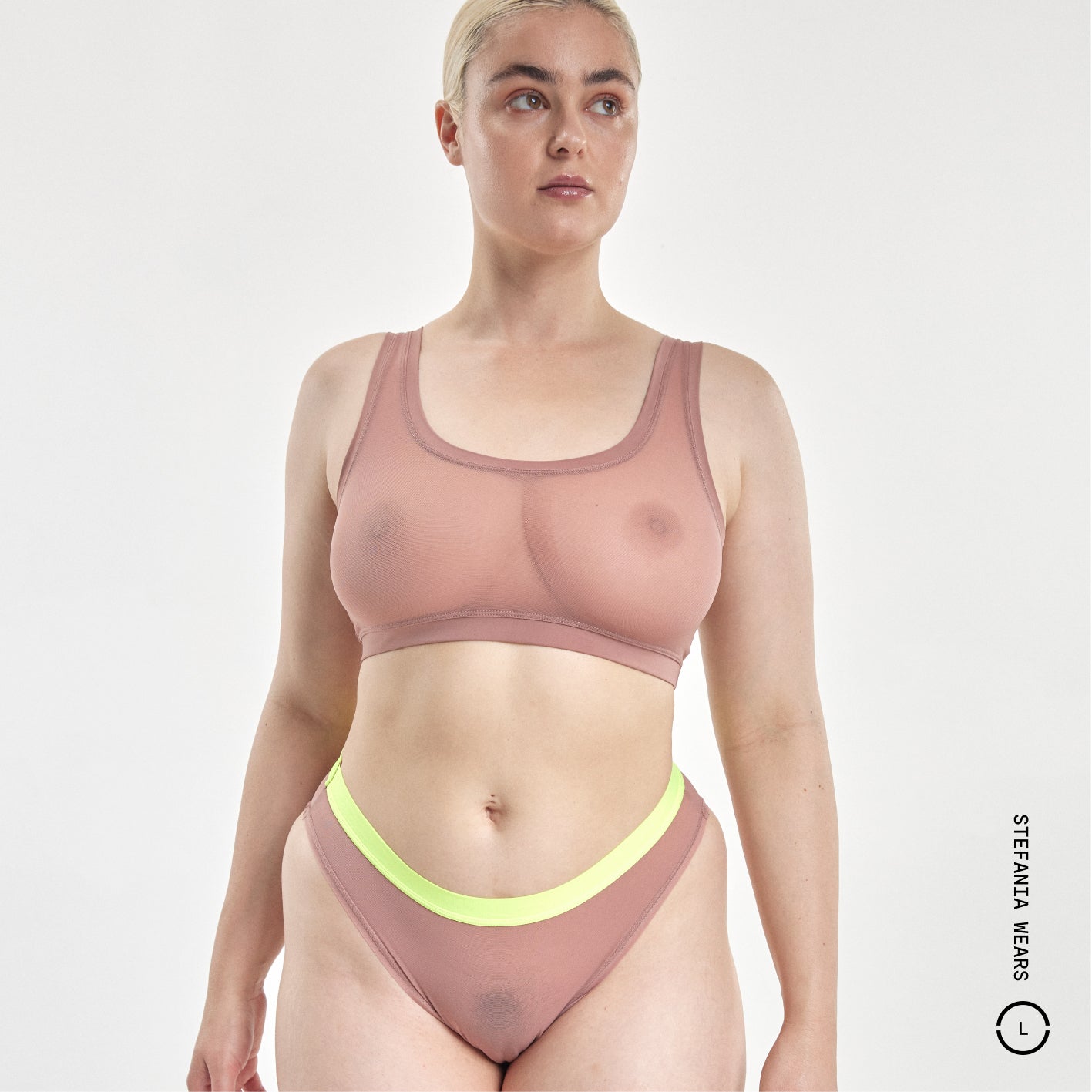 M / DUST/NEON, L / DUST/NEON, XL / DUST/NEON
