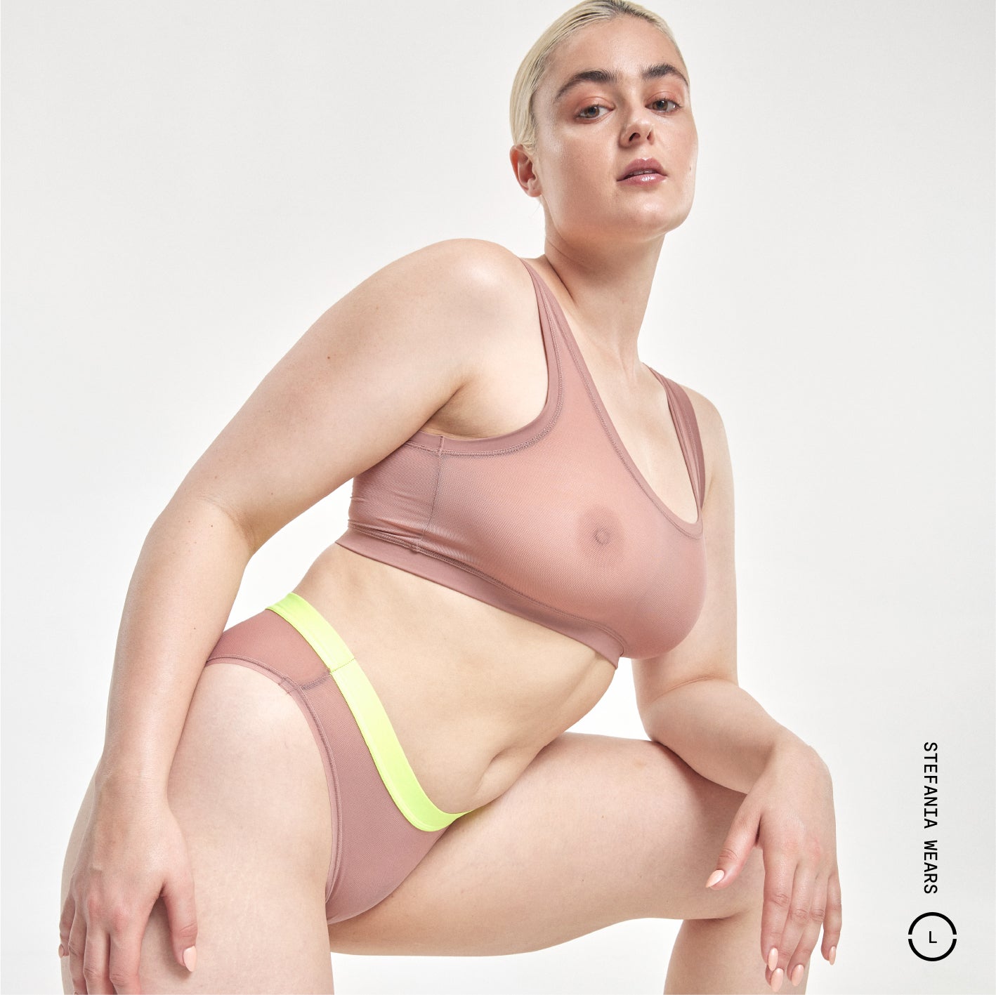 M / DUST/NEON, L / DUST/NEON, XL / DUST/NEON